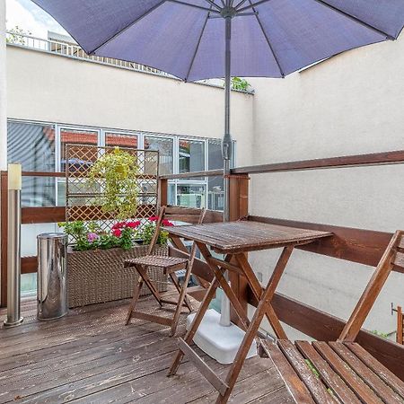 Bratislava -Apartment Near The City Center With A Balcony מראה חיצוני תמונה